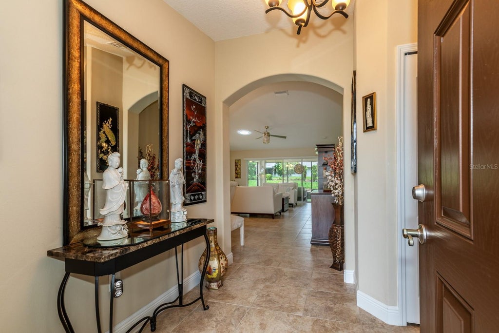 Photo of 27116 Stoney Brook Drive, Leesburg, FL 34748 (MLS # G5113402)