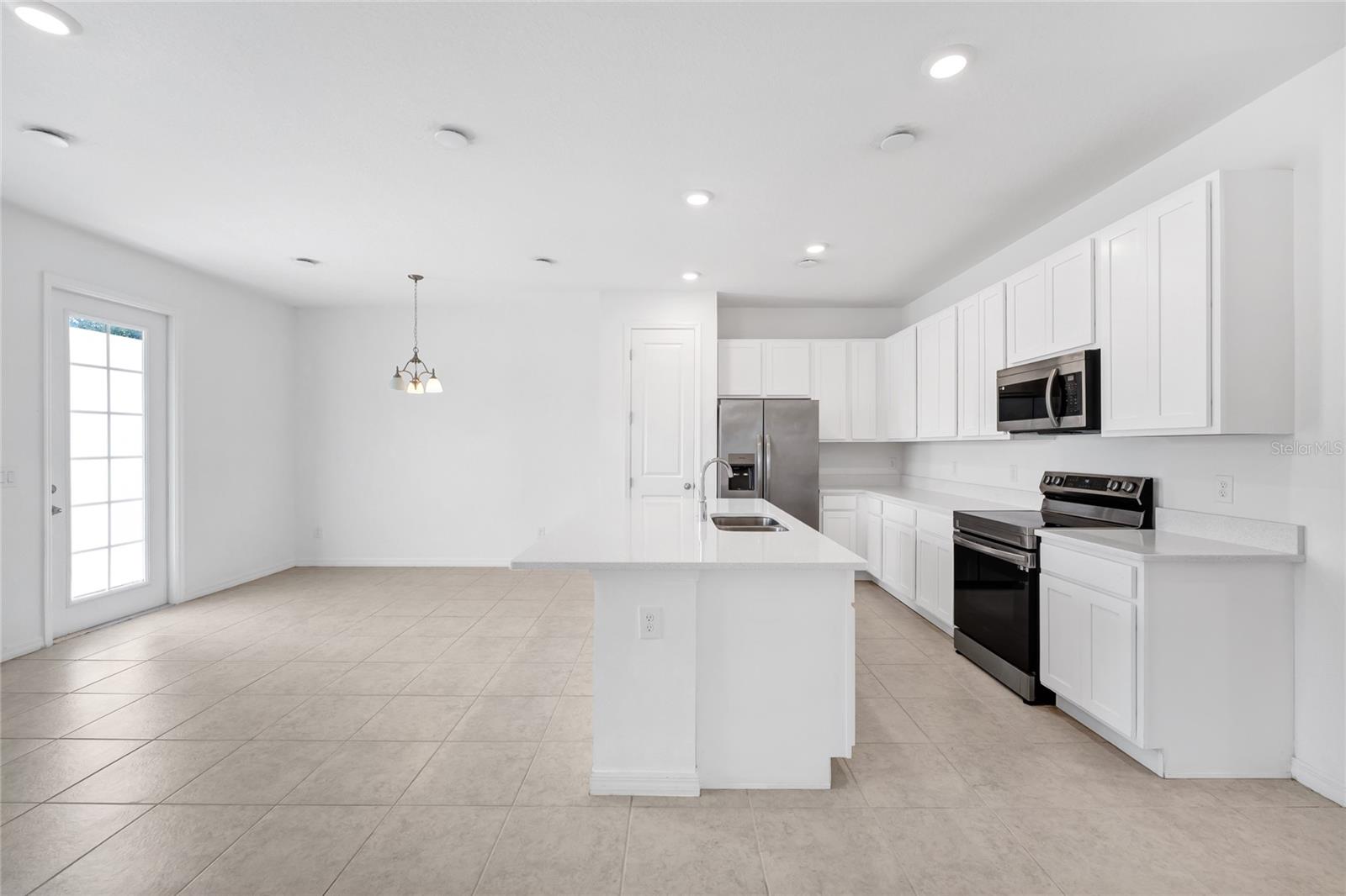 ENCLAVE AT FESTIVAL - Residential