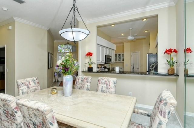 STONEYBROOK GOLF & COUNTRY CLUB - Residential Lease