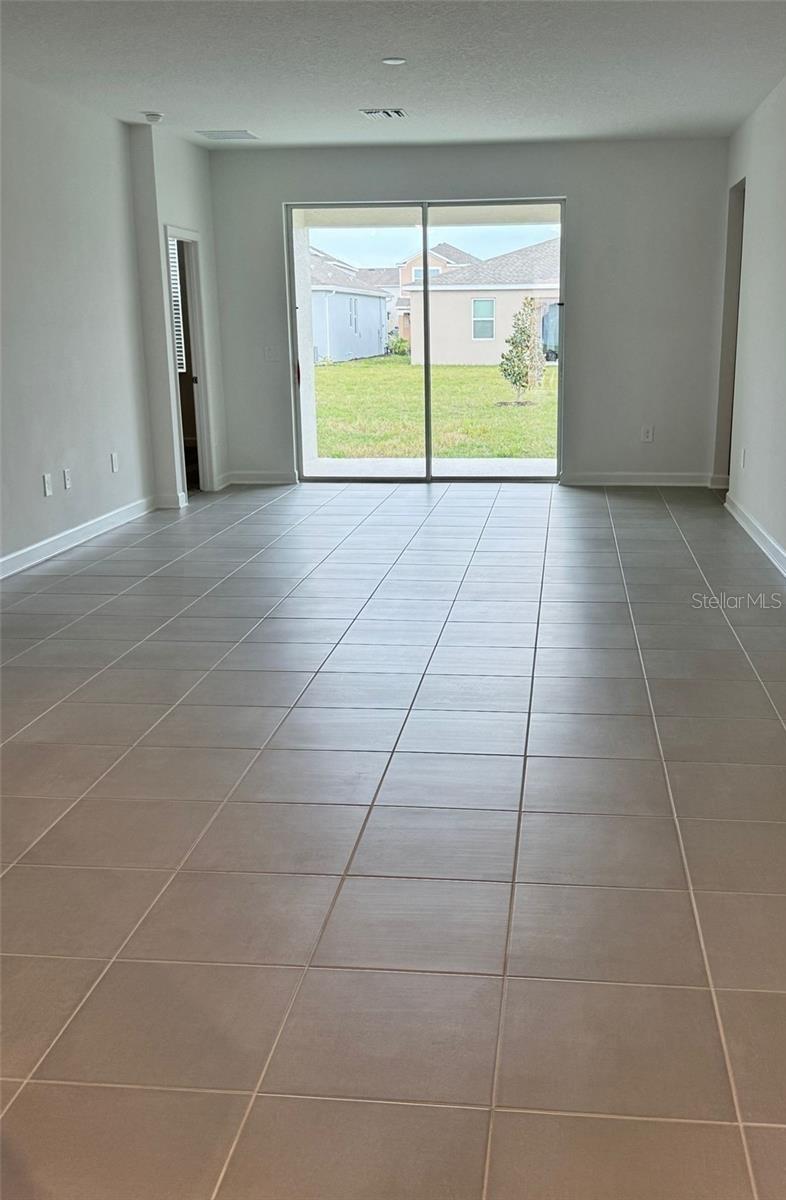 TOHOQUA PH 7 - Residential Lease