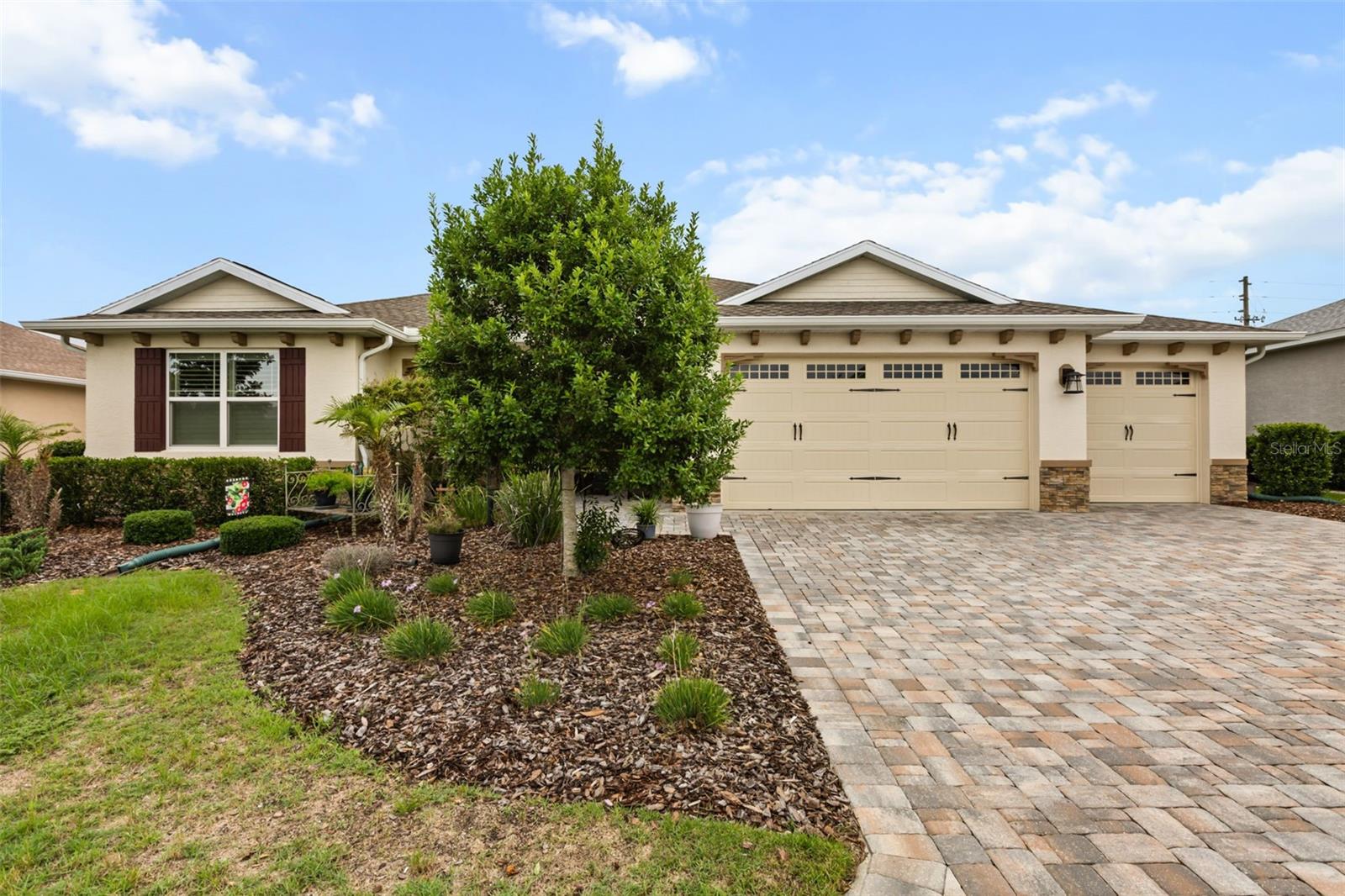 9197 SW 89TH LOOP