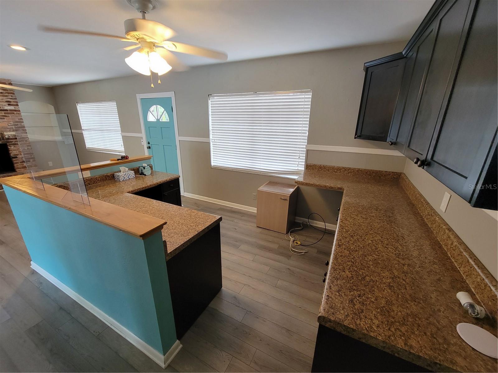 1107 LITHIA PINECREST ROAD