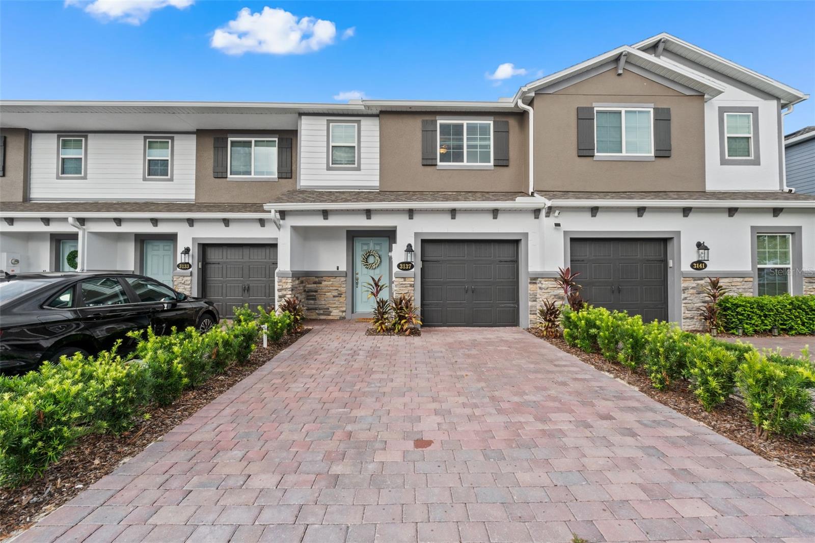 TOWNS AT TUSKAWILLA COMMONS - Residential