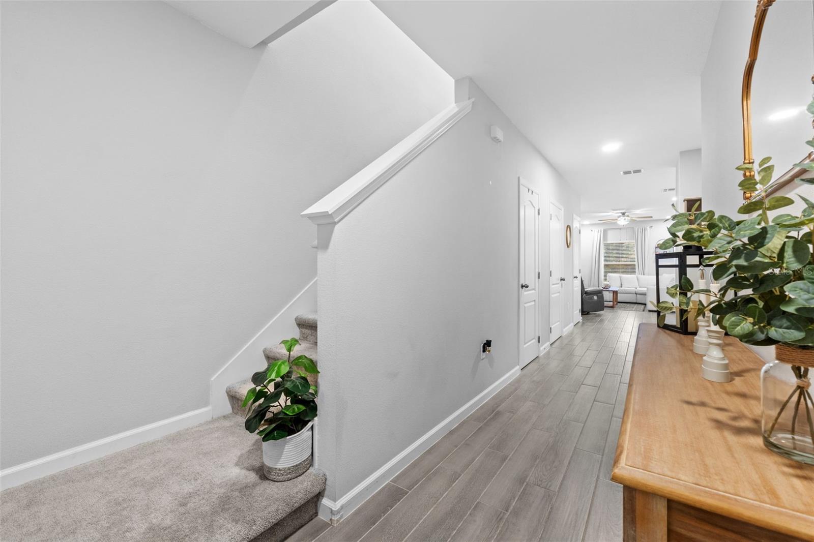 TOWNS AT TUSKAWILLA COMMONS - Residential