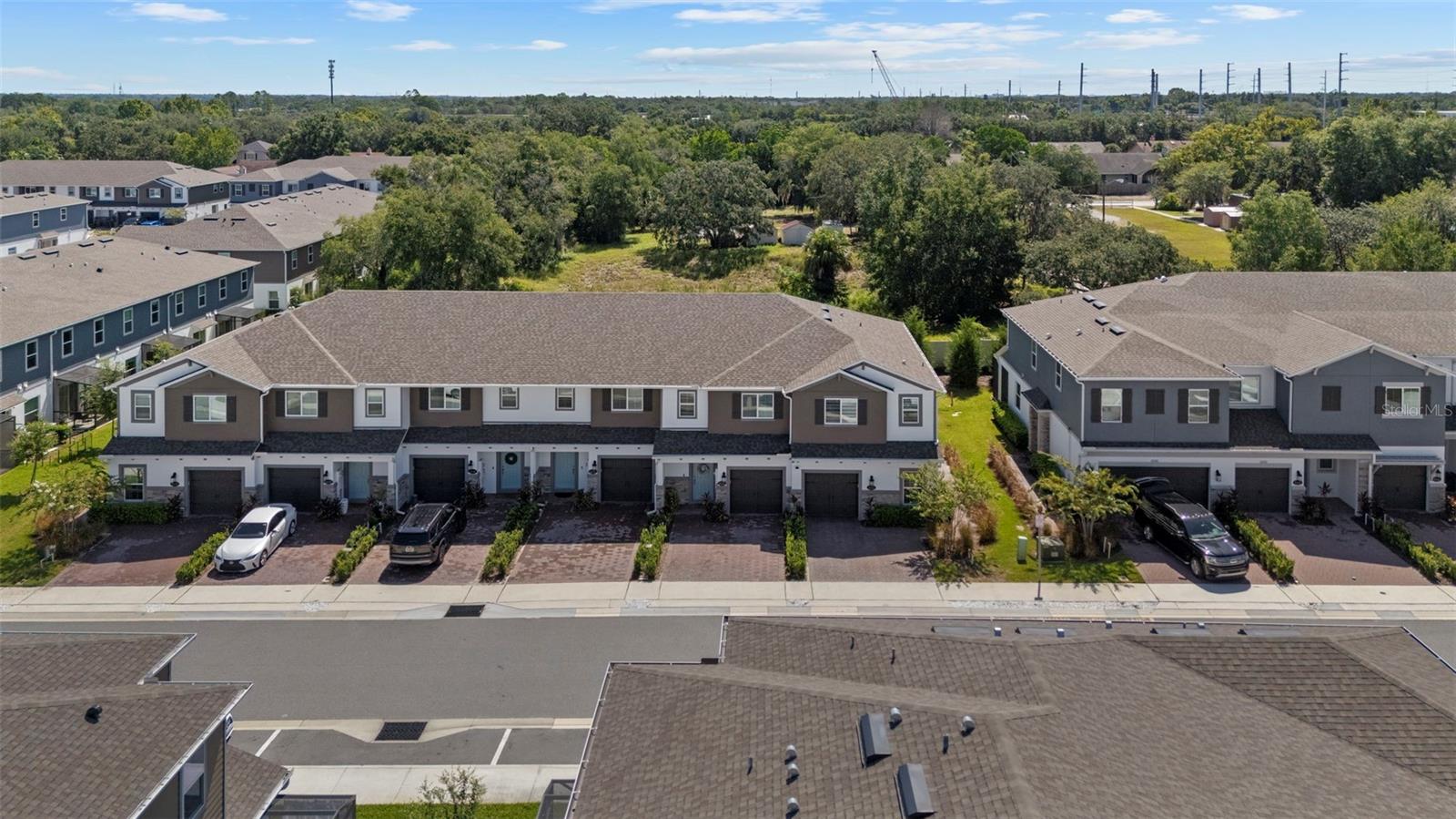 TOWNS AT TUSKAWILLA COMMONS - Residential