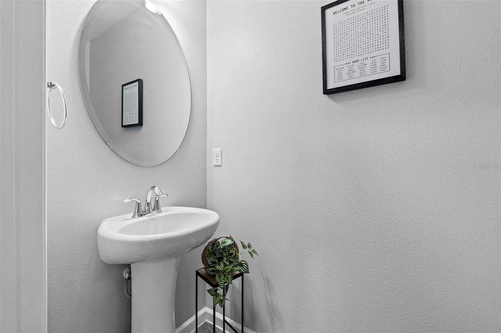 TOWNS AT TUSKAWILLA COMMONS - Residential