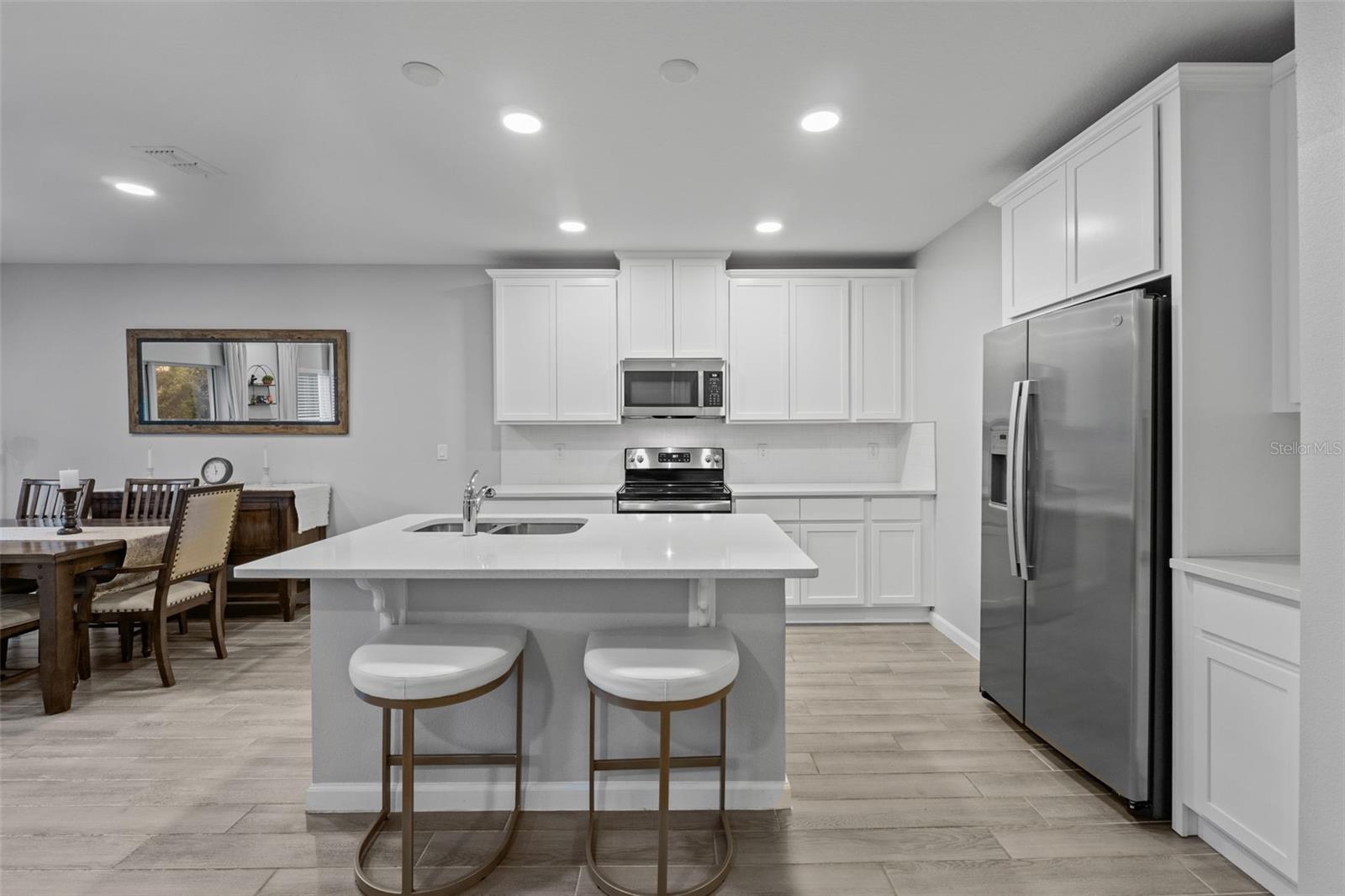 TOWNS AT TUSKAWILLA COMMONS - Residential