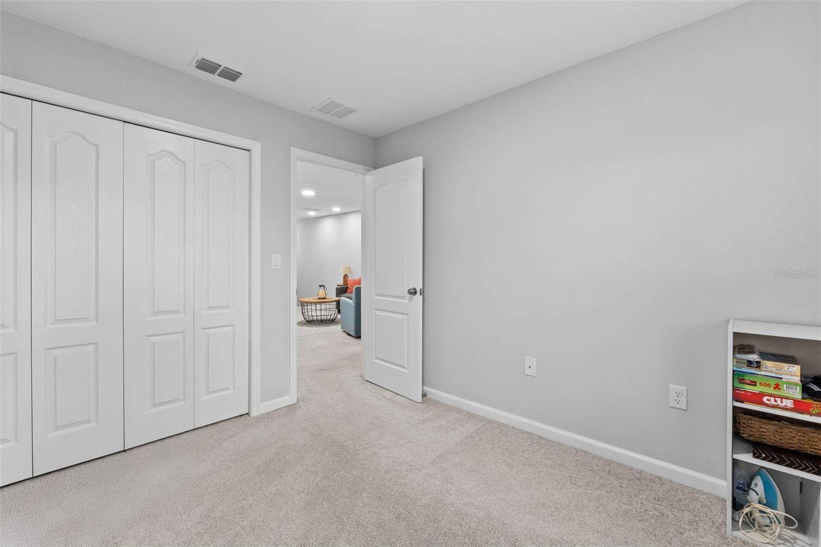TOWNS AT TUSKAWILLA COMMONS - Residential