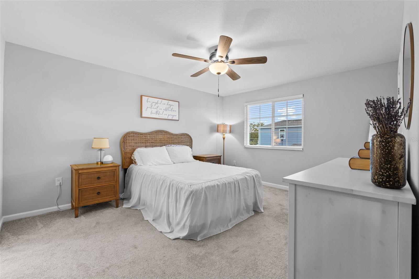 TOWNS AT TUSKAWILLA COMMONS - Residential