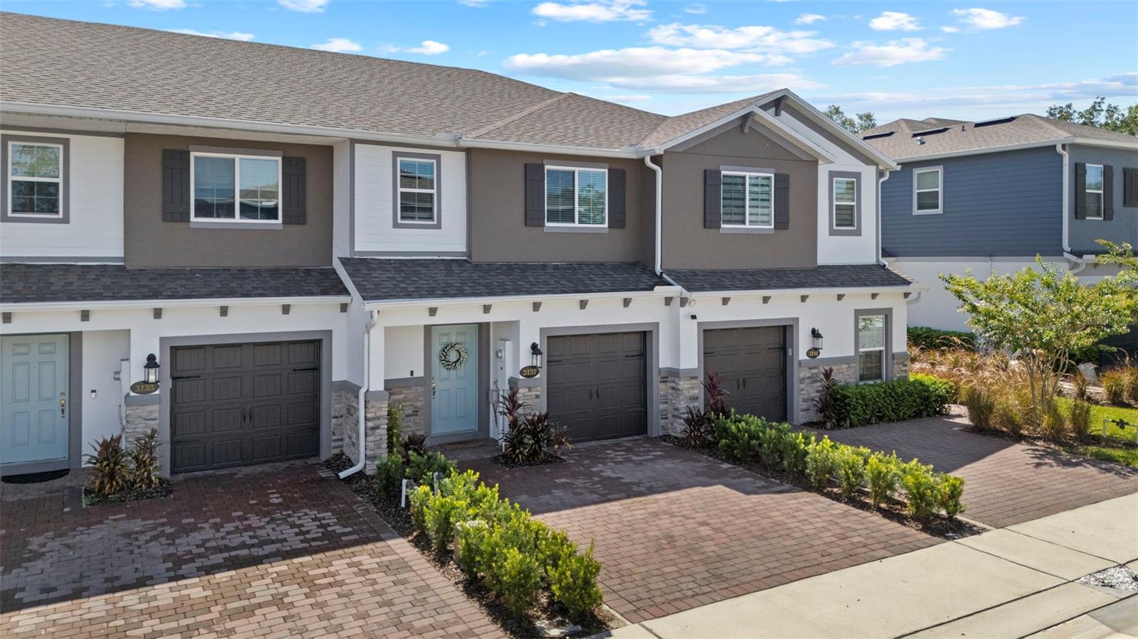 TOWNS AT TUSKAWILLA COMMONS - Residential