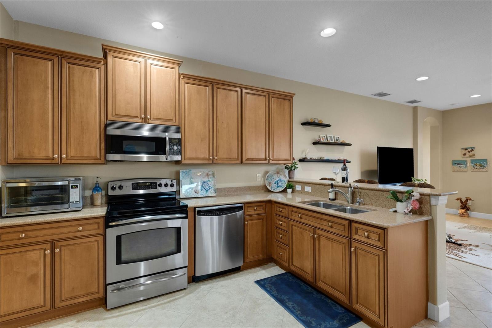 STONEYBROOK AT VENICE - Residential