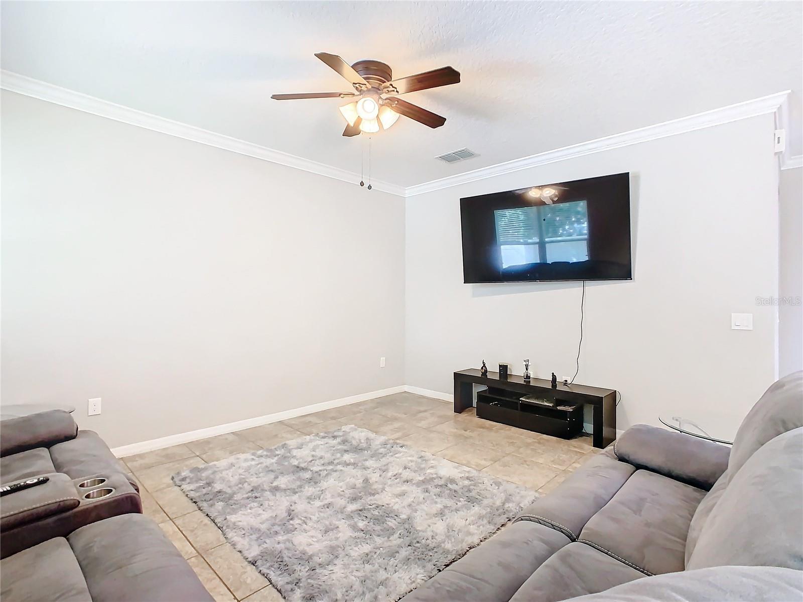 Photo 9 of 29 of 4834 POOLSIDE DRIVE townhome