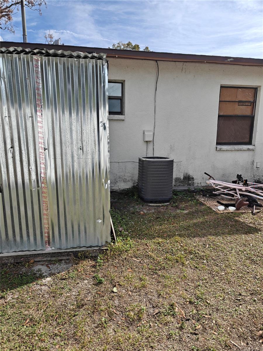 METES AND BOUNDS - Residential Income