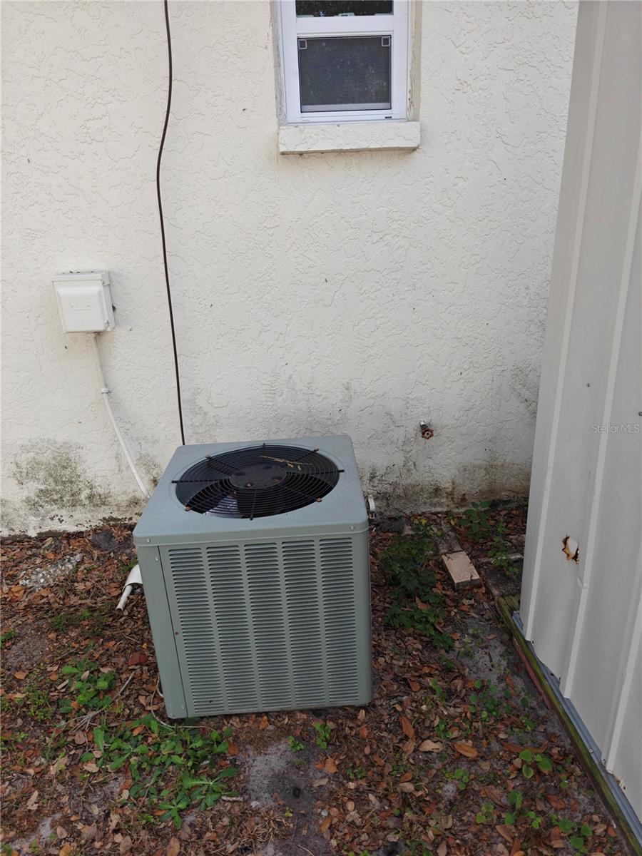 METES AND BOUNDS - Residential Income