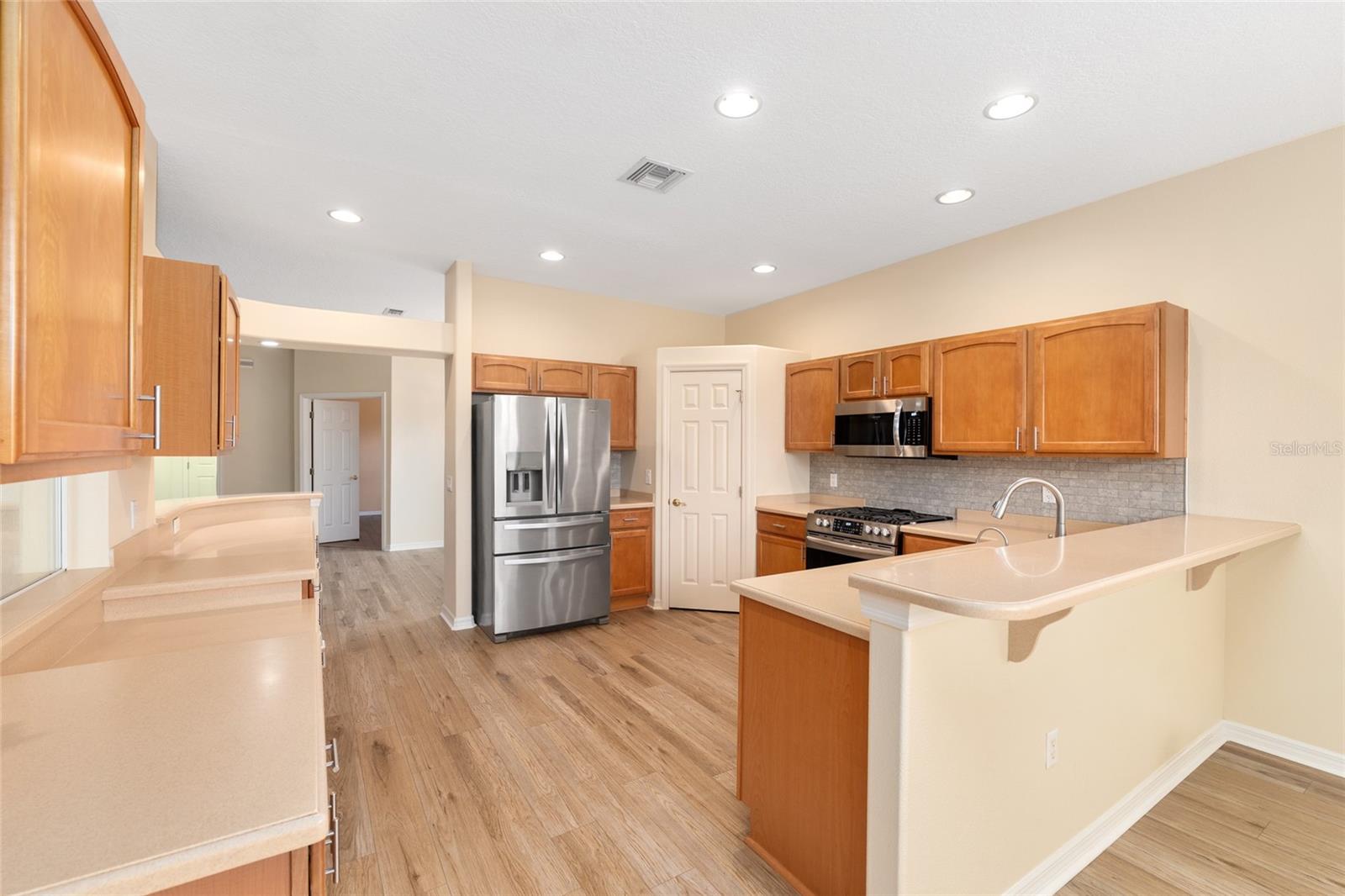 SUMMERGLEN PH 1 - Residential