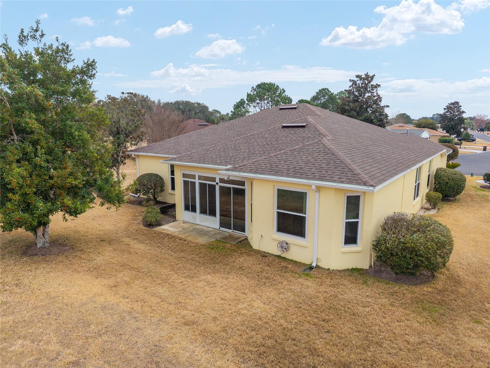 SUMMERGLEN PH 1 - Residential