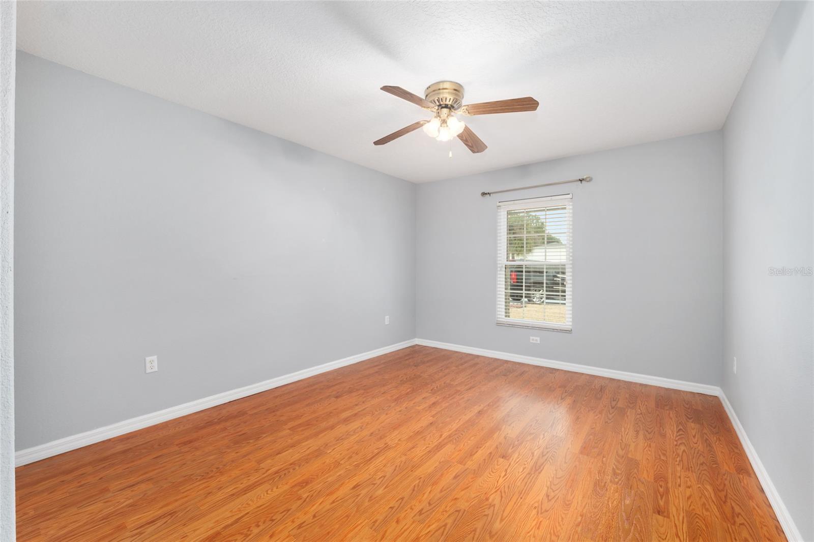 SUMMERGLEN PH 1 - Residential