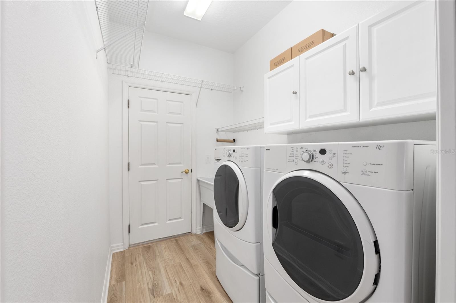 SUMMERGLEN PH 1 - Residential