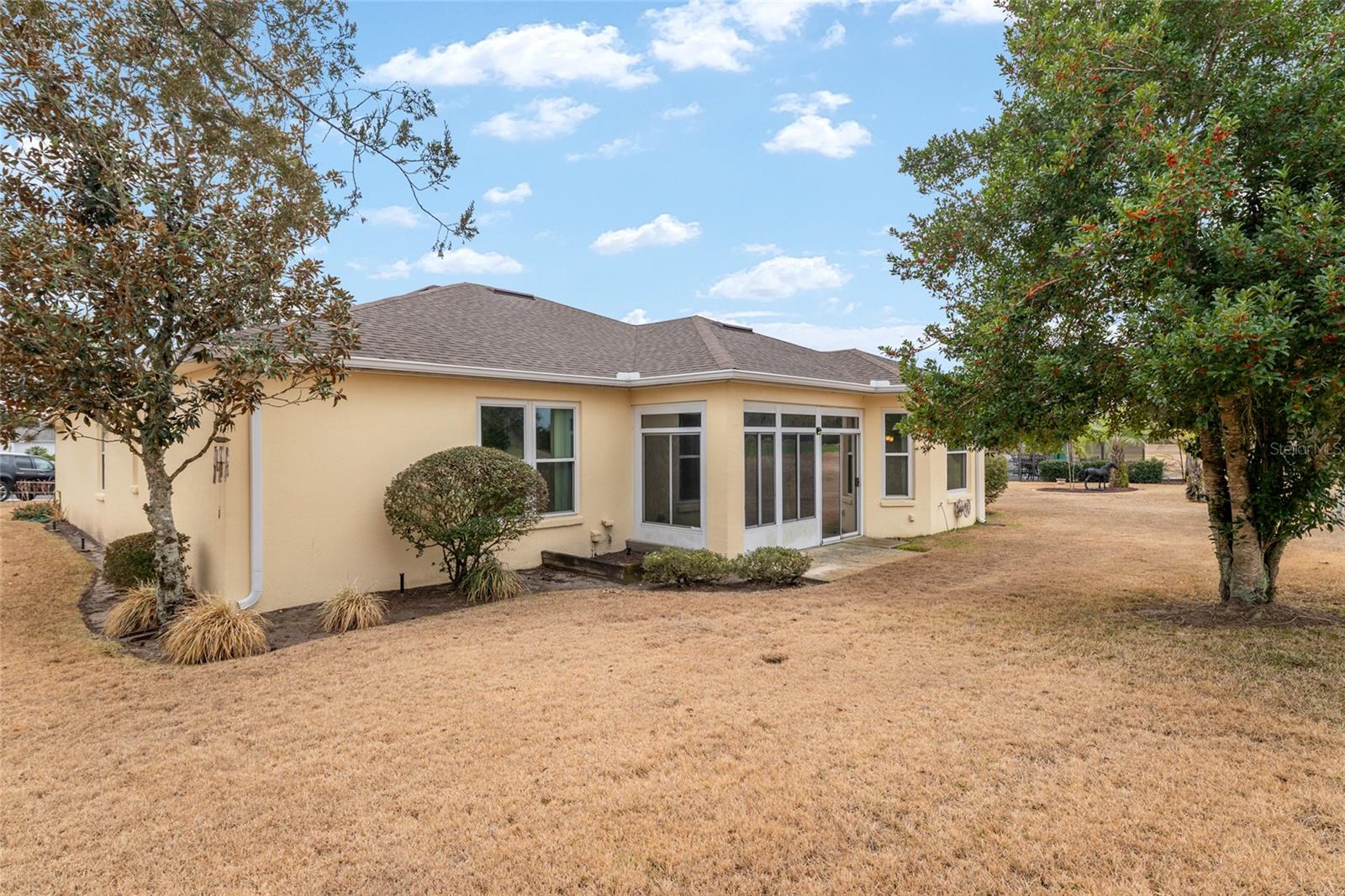 SUMMERGLEN PH 1 - Residential