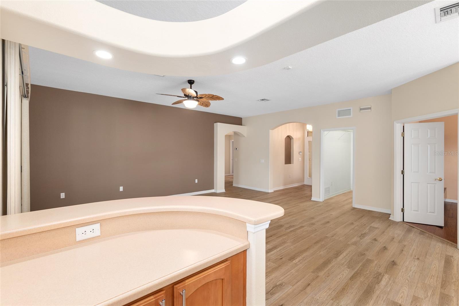 SUMMERGLEN PH 1 - Residential