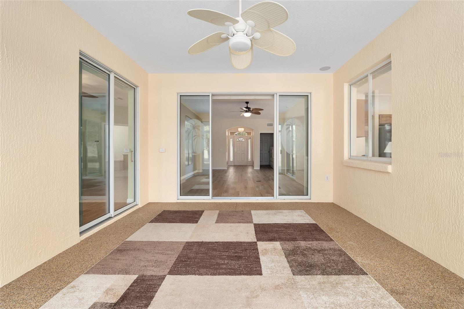 SUMMERGLEN PH 1 - Residential