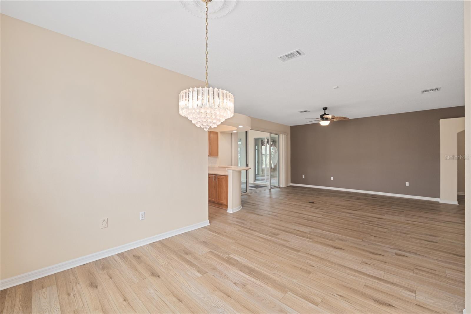 SUMMERGLEN PH 1 - Residential