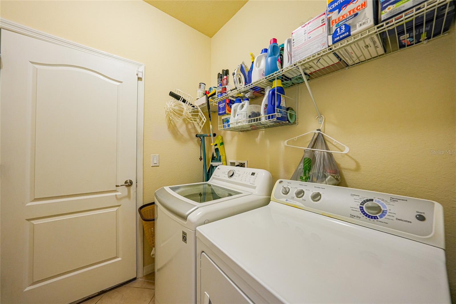 STONEYBROOK AT VENICE - Residential