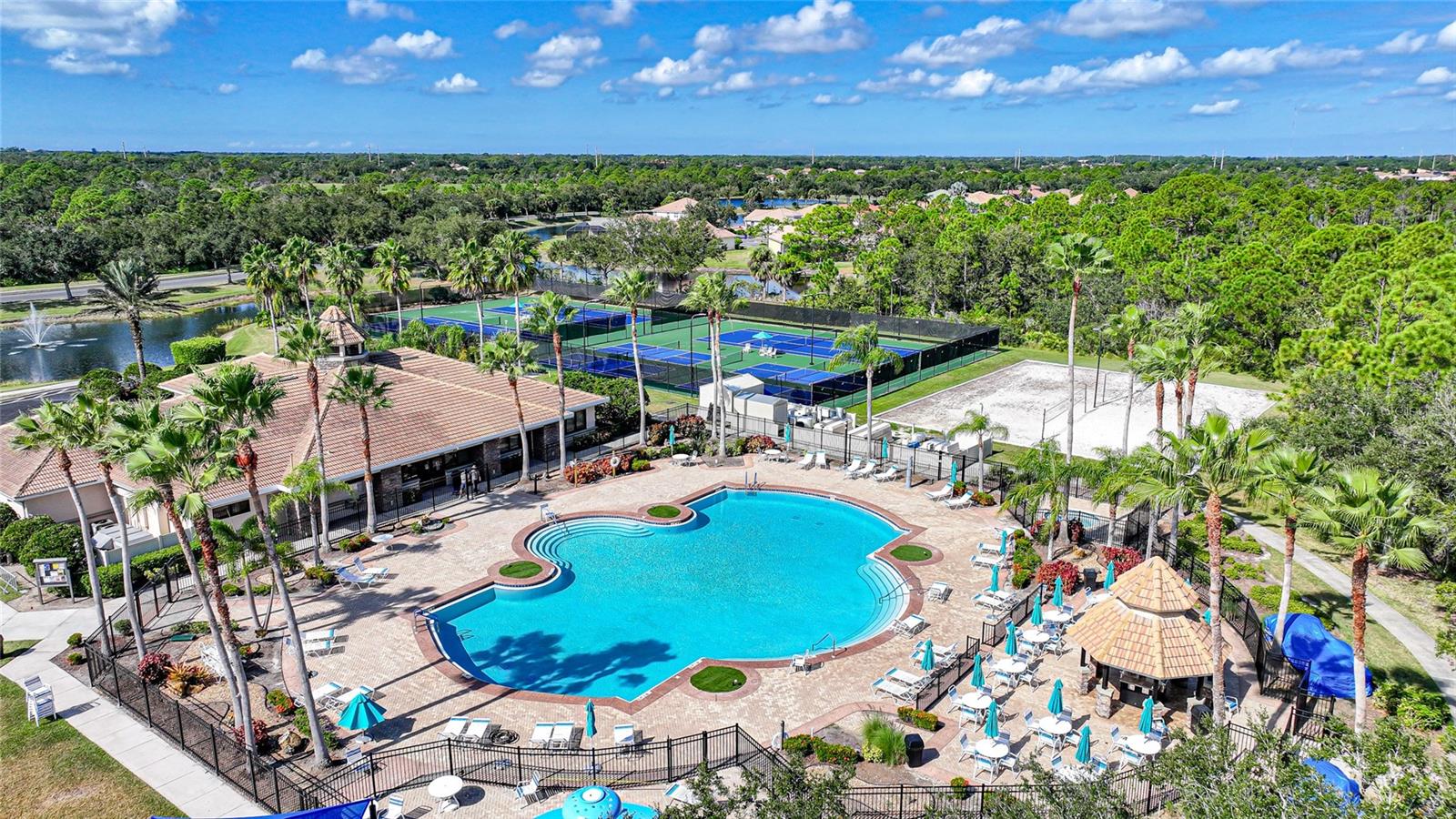 STONEYBROOK AT VENICE - Residential