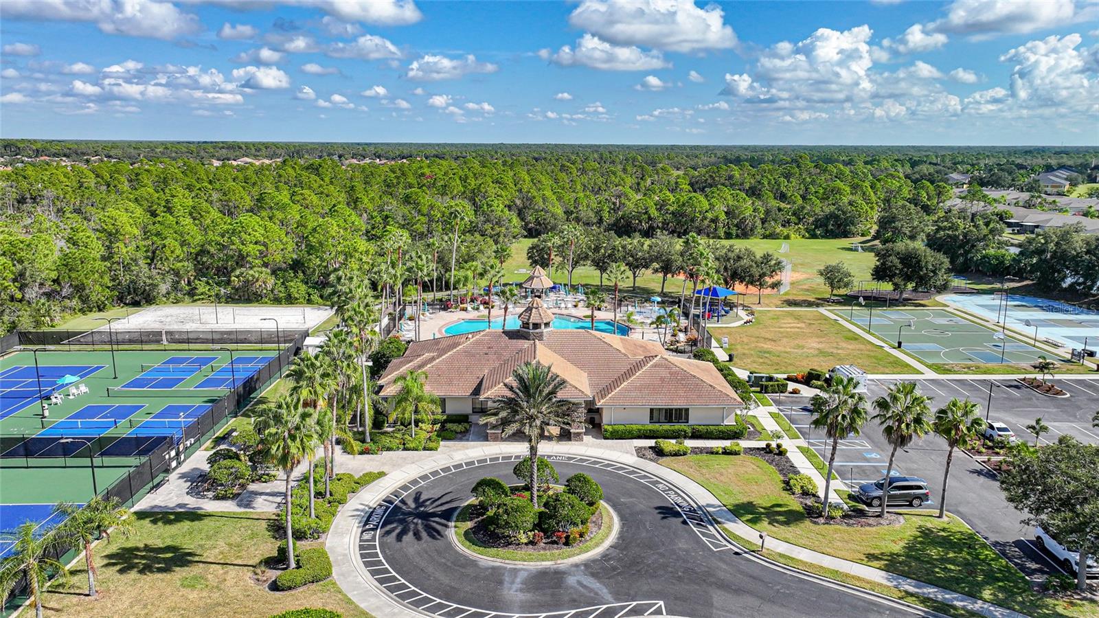 STONEYBROOK AT VENICE - Residential