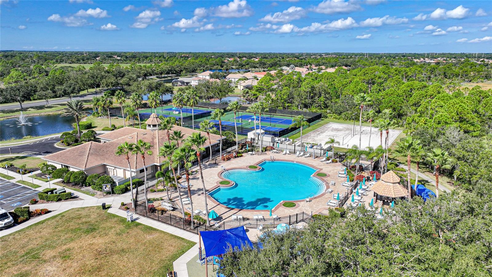 STONEYBROOK AT VENICE - Residential