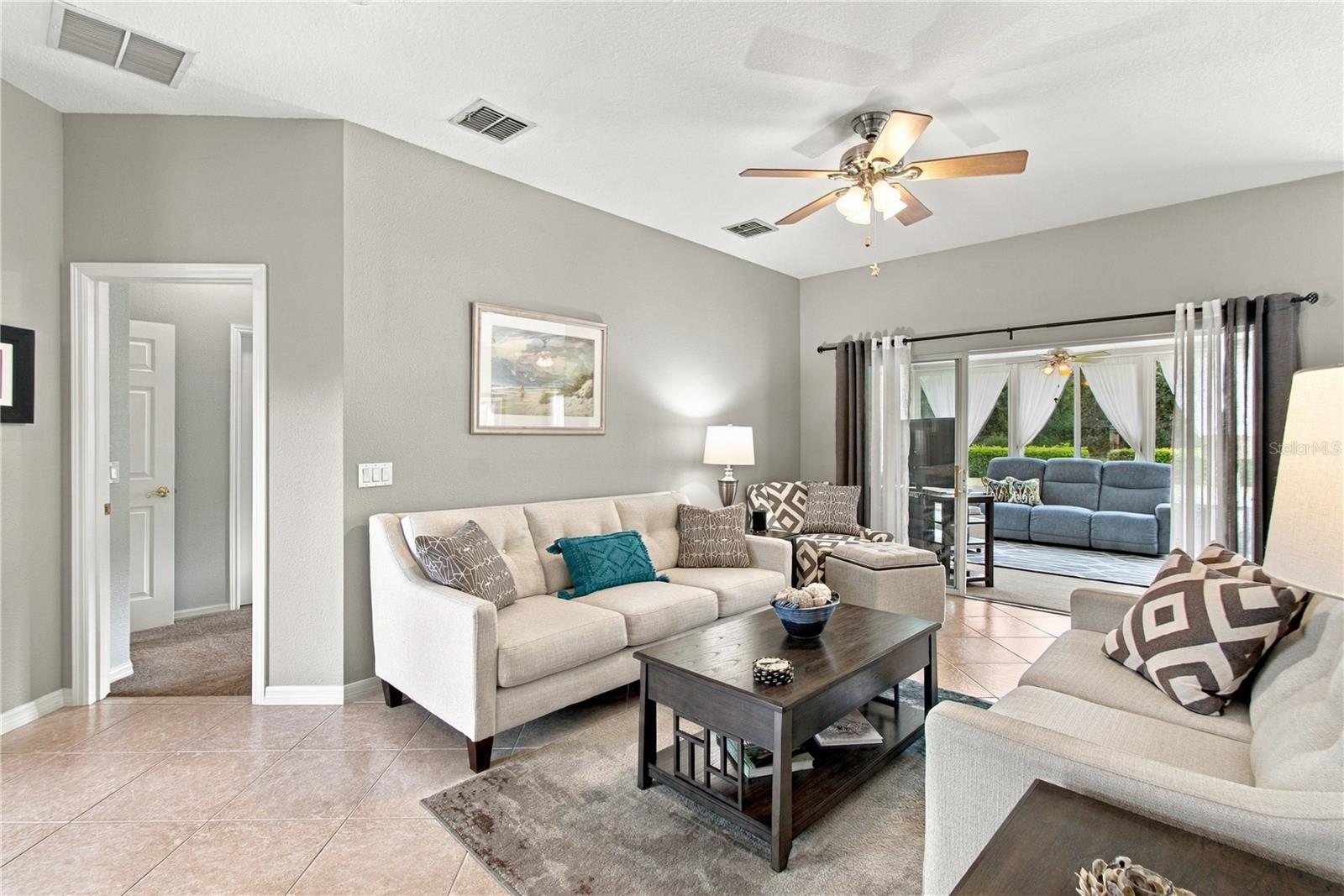 124 VENTANA DR
