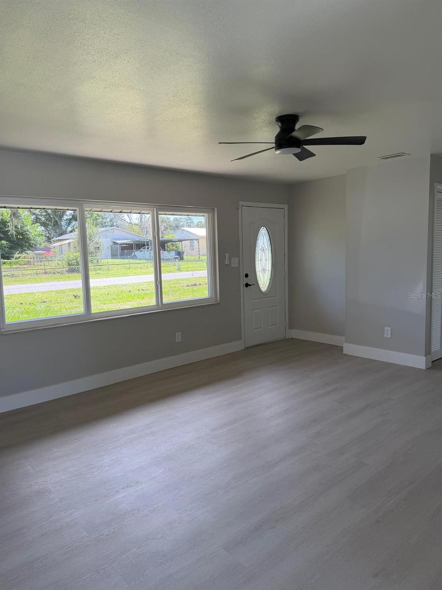 11106 HAPPY ACRES LANE