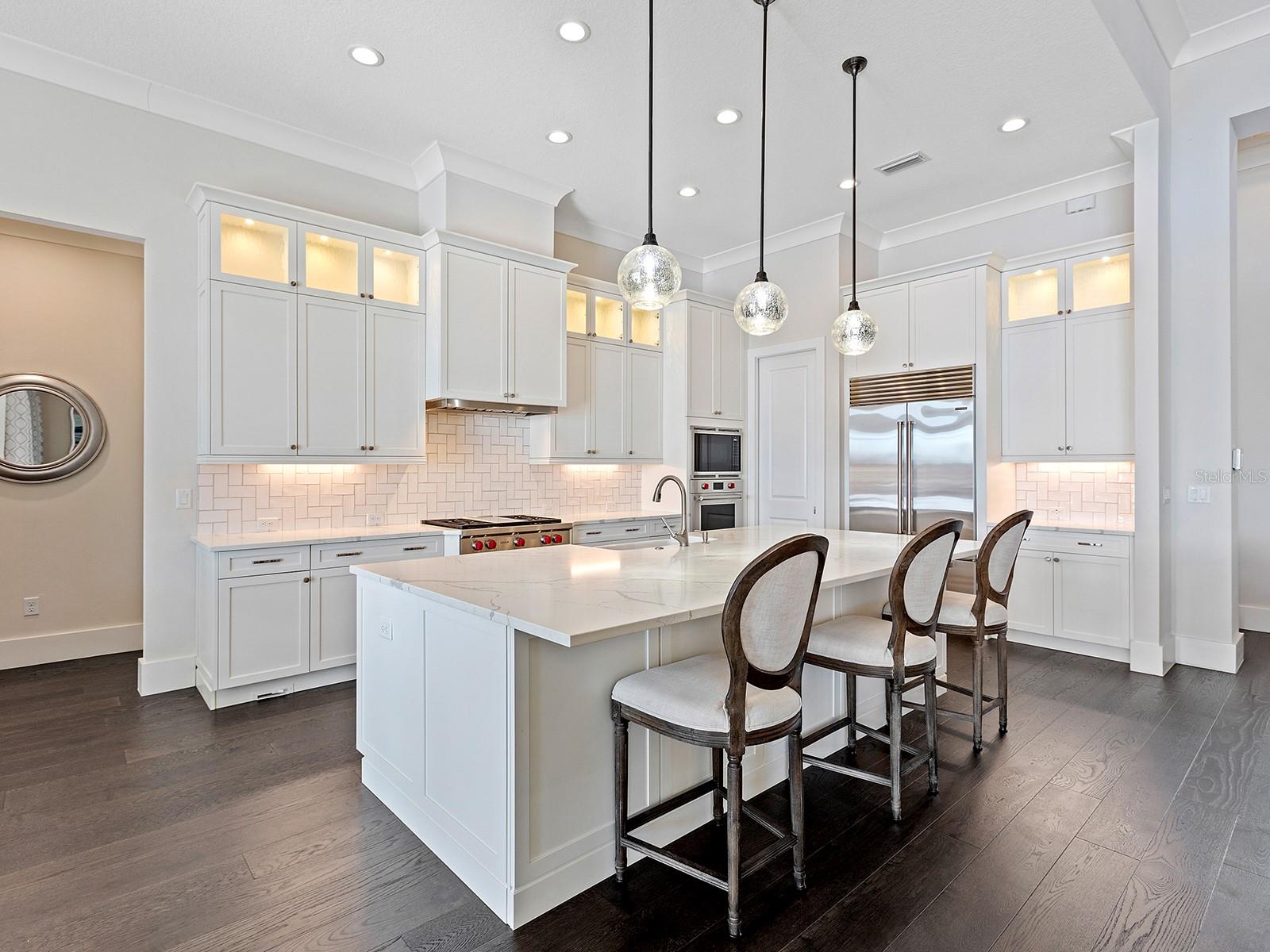 LAKE CLUB PH II UNIT 1-B - Residential