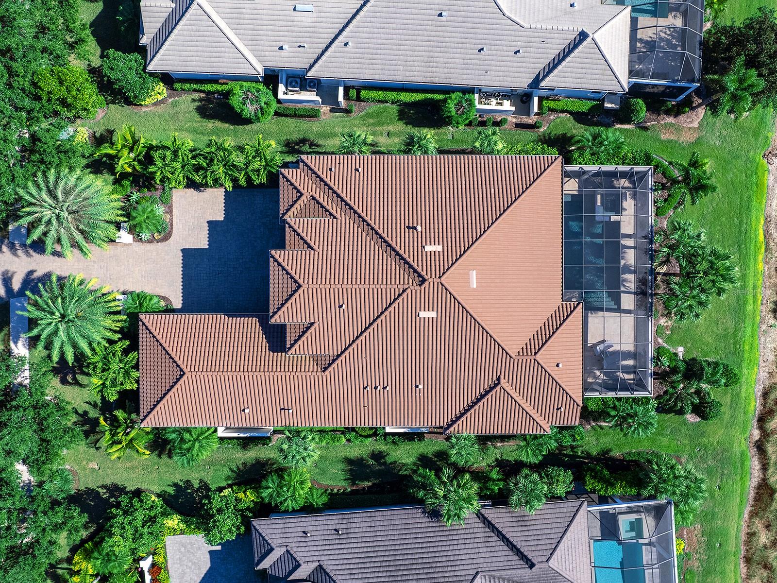 LAKE CLUB PH II UNIT 1-B - Residential