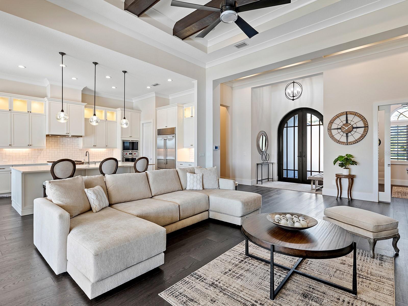 LAKE CLUB PH II UNIT 1-B - Residential