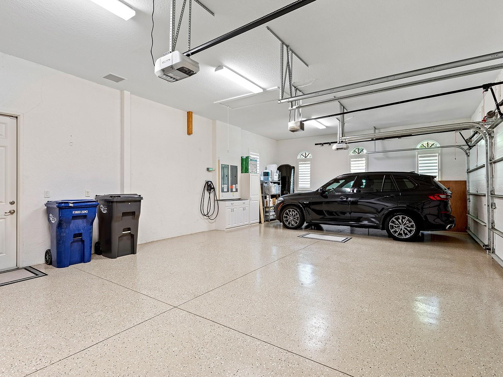 LAKE CLUB PH II UNIT 1-B - Residential