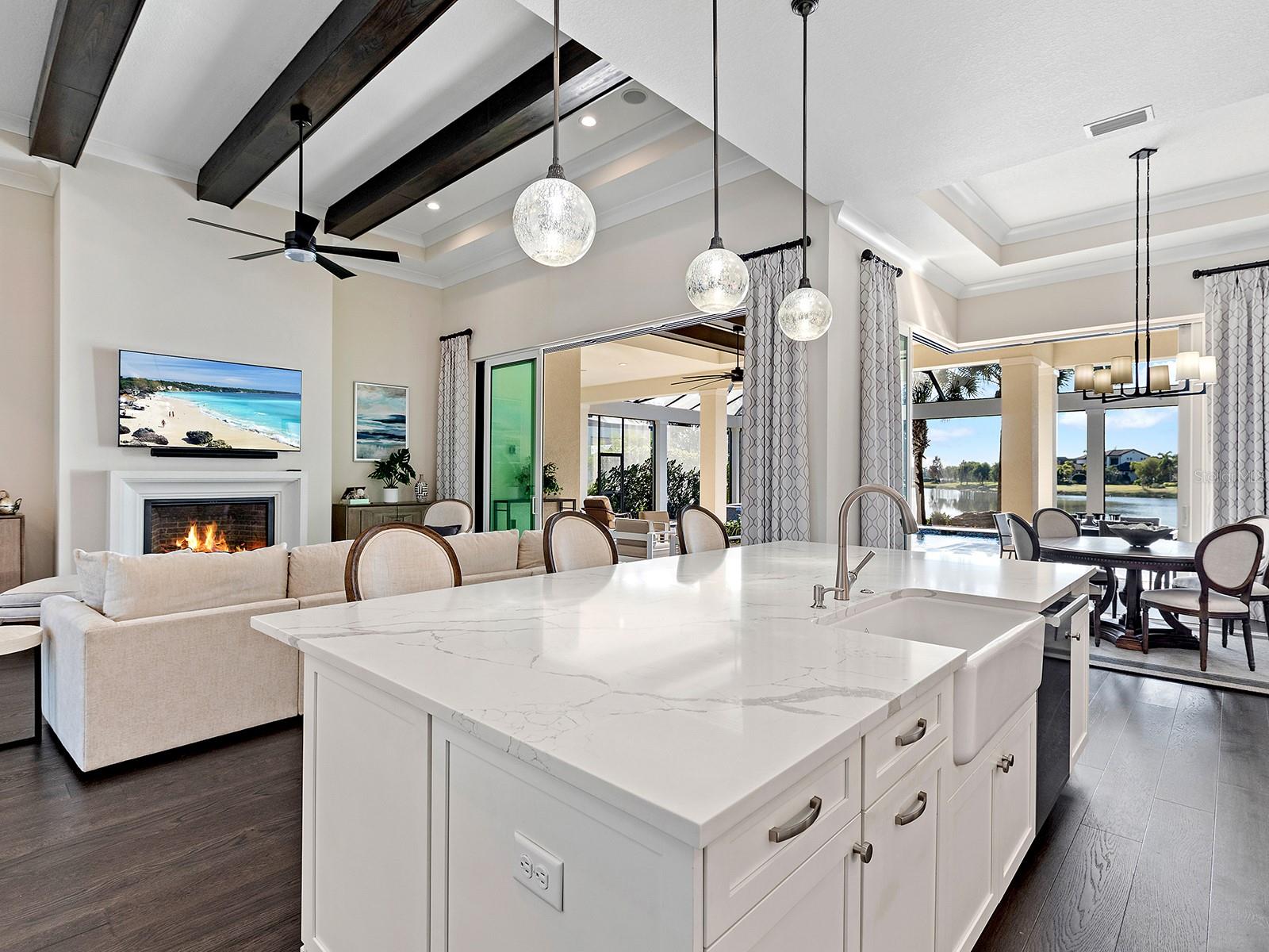 LAKE CLUB PH II UNIT 1-B - Residential