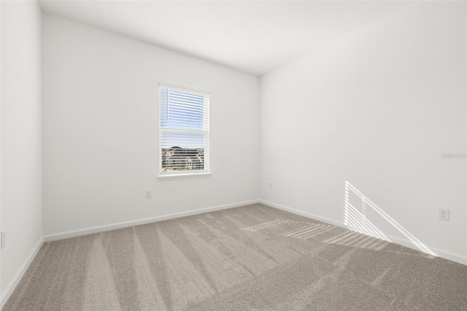 SERENADE AT OVATION - Residential