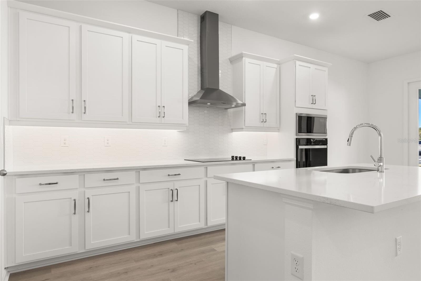 SERENADE AT OVATION - Residential