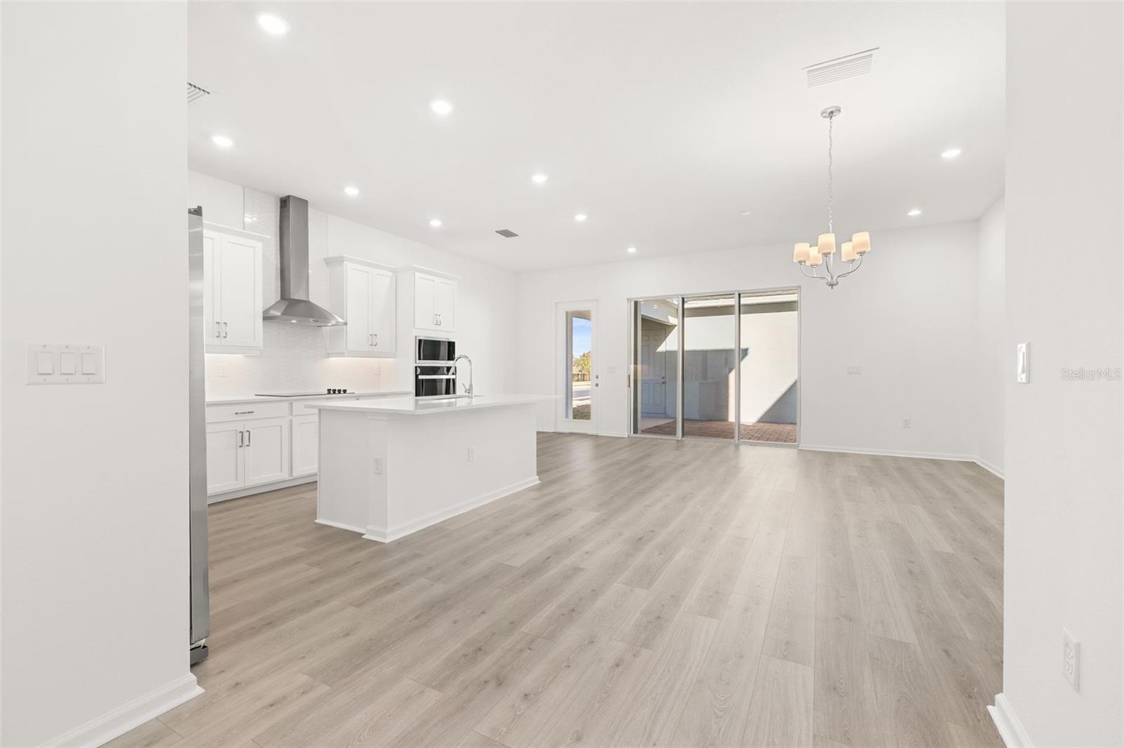 SERENADE AT OVATION - Residential