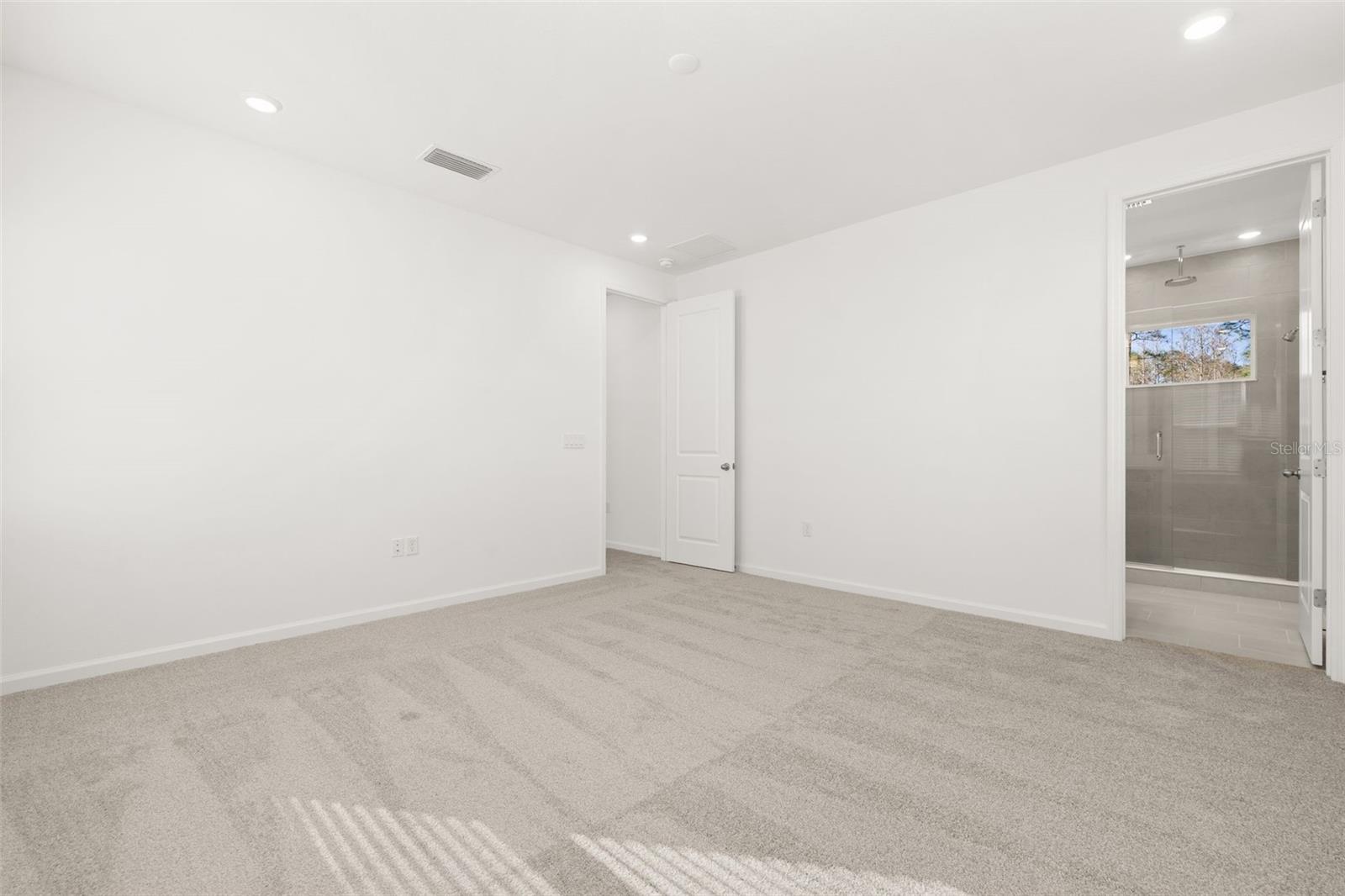 SERENADE AT OVATION - Residential