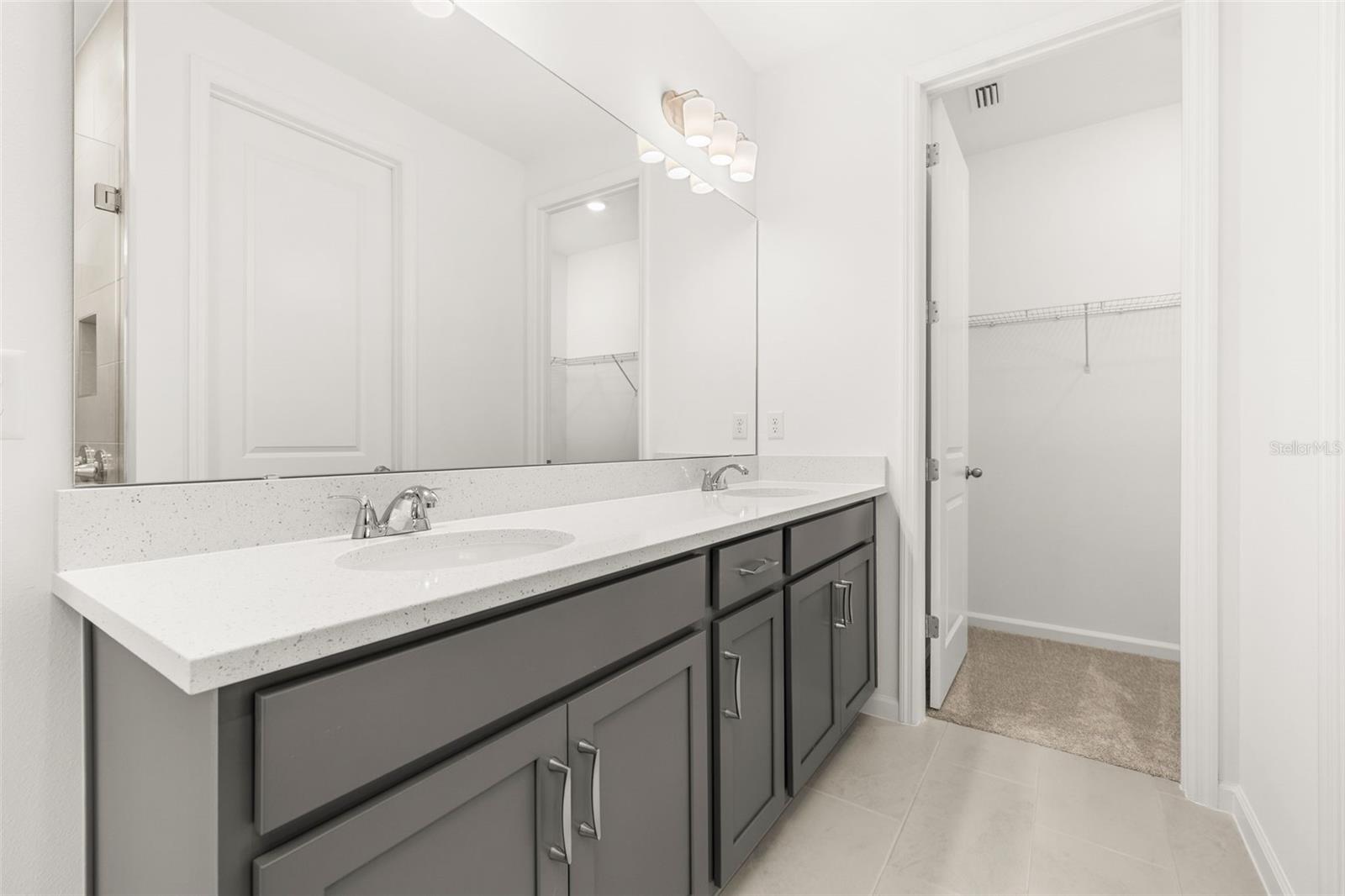 SERENADE AT OVATION - Residential