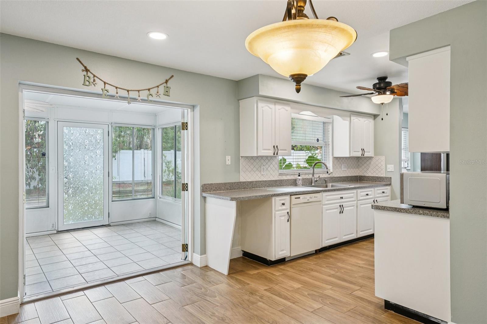 GULF OAKS ESTS - Residential