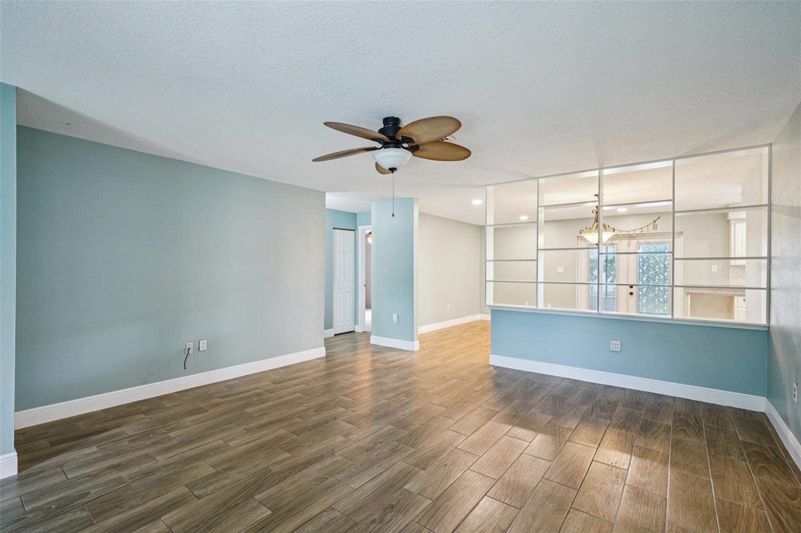 GULF OAKS ESTS - Residential