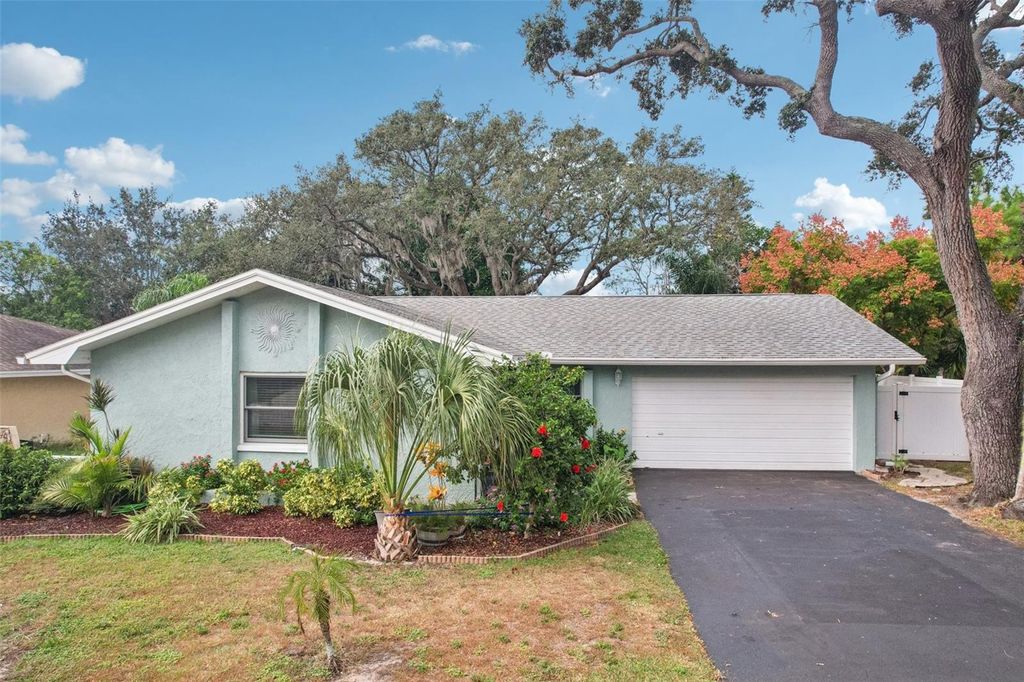 Photo of 1118 Carlton Road, Tarpon Springs, FL 34689 (MLS # TB8442839)