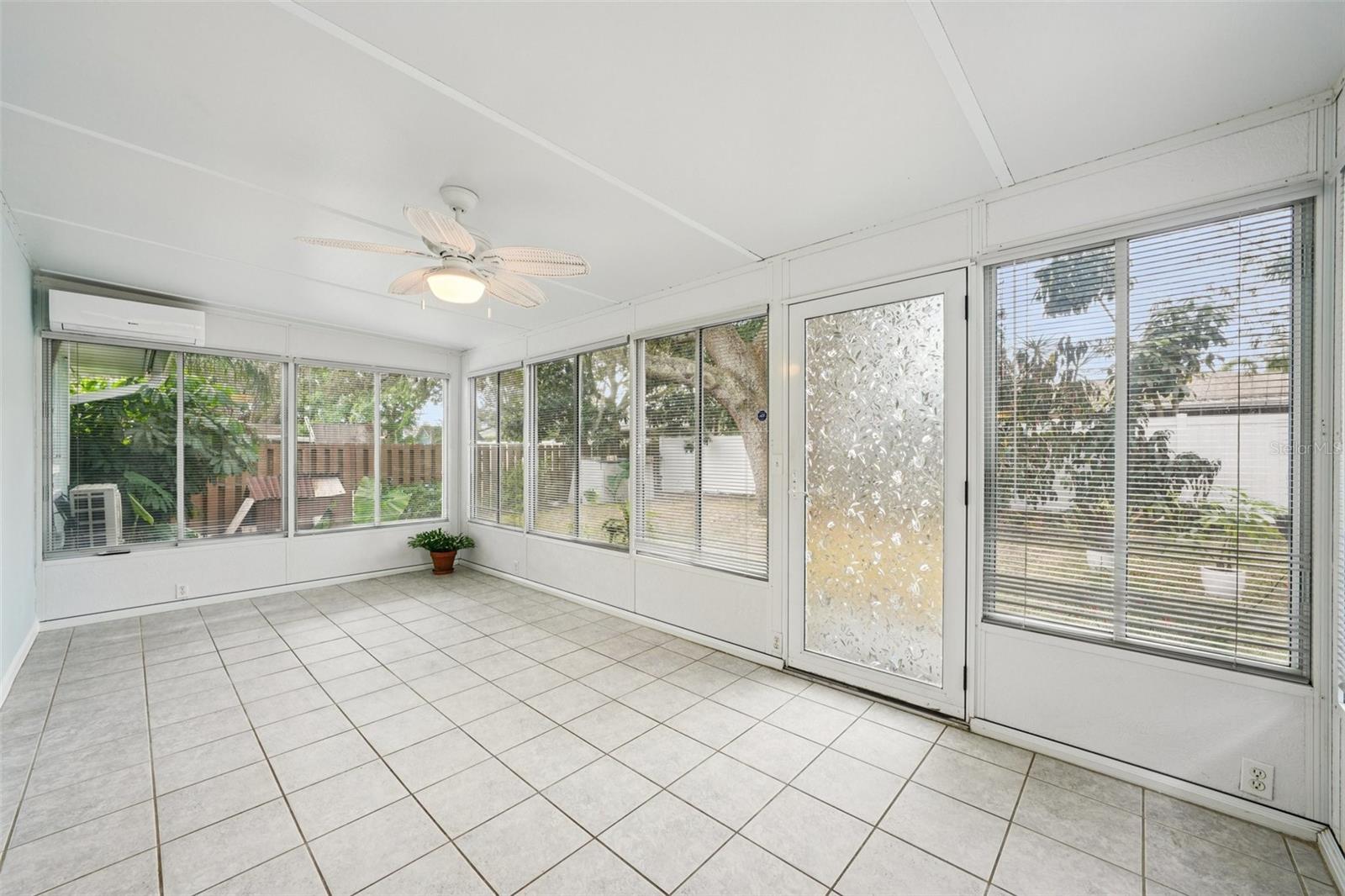 GULF OAKS ESTS - Residential