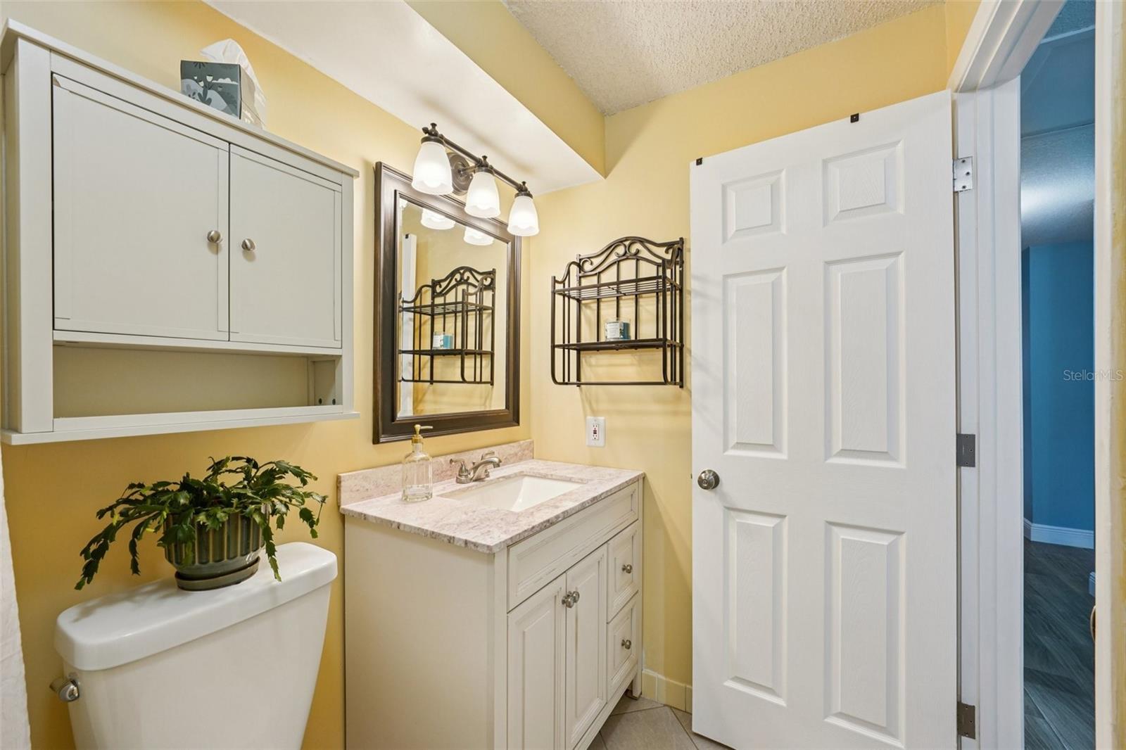 GULF OAKS ESTS - Residential