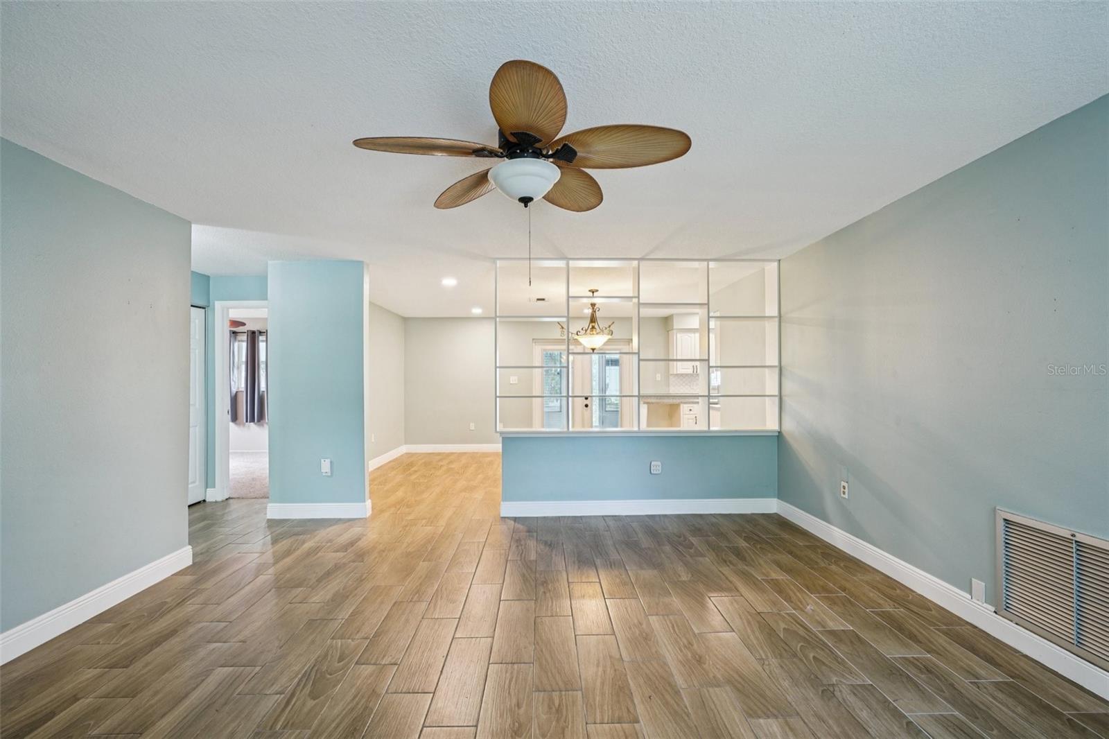 GULF OAKS ESTS - Residential