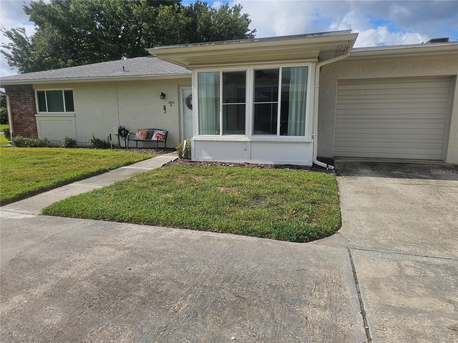 1009 QUEEN ANNE DRIVE B