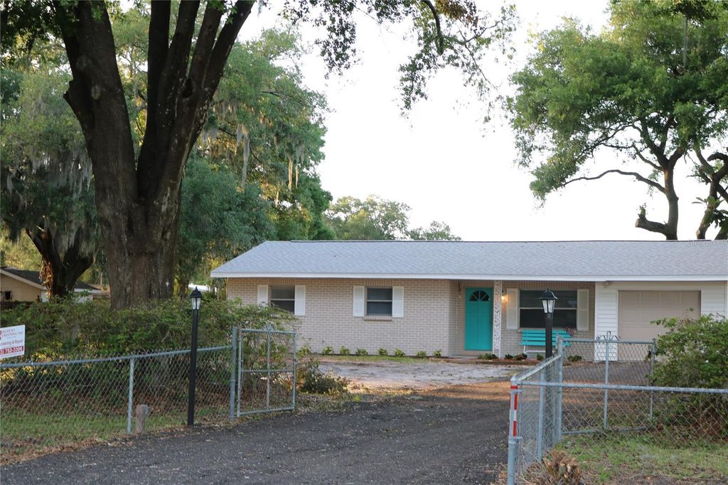 Photo of 4454 Edwards Road, Plant City, FL 33567 (MLS # TB8498717)